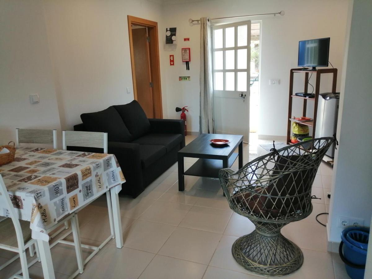 Duas Casas De Ferias Medronhal Faro Em 520 - 2 Eksteriør billede
