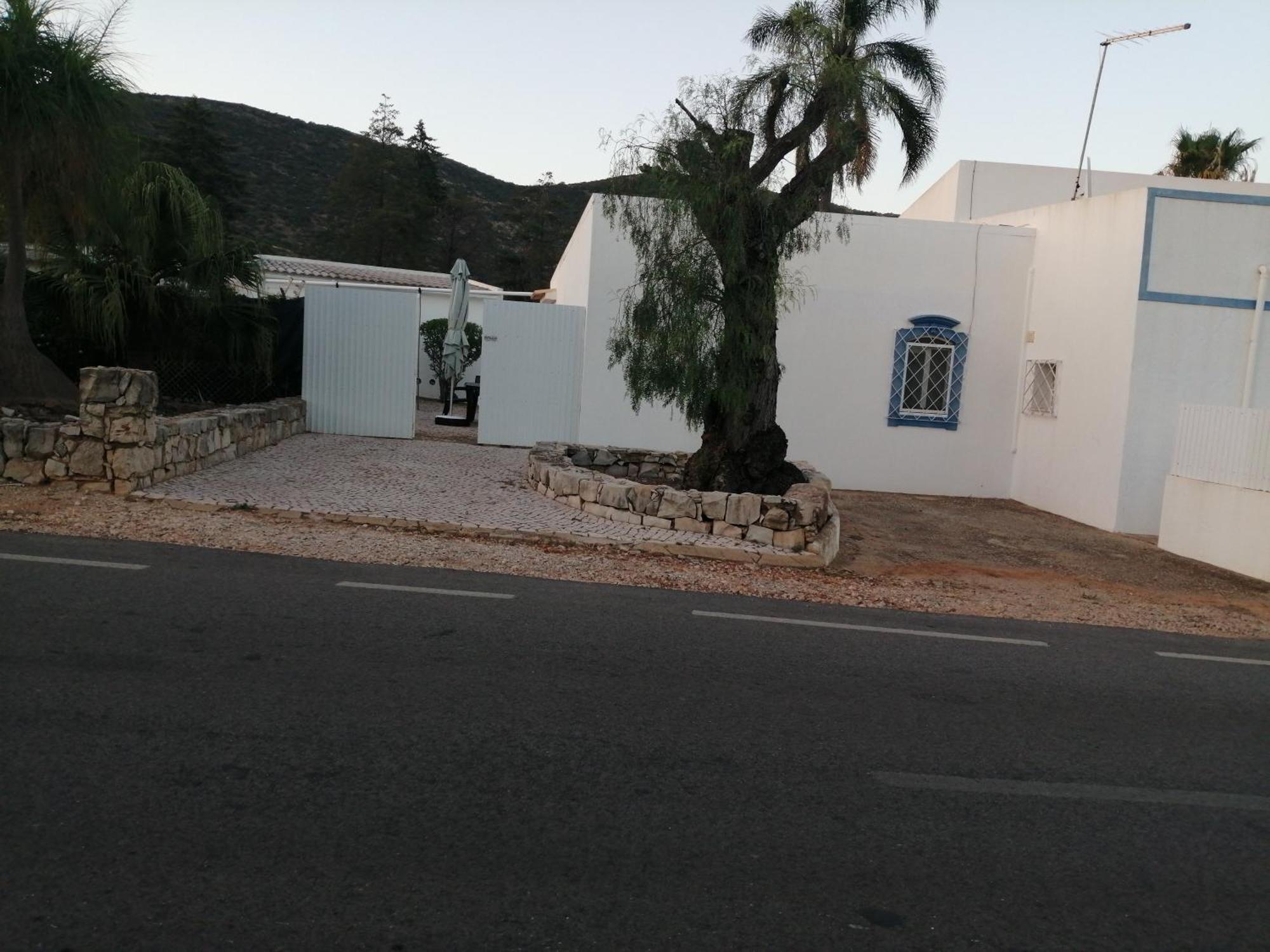 Duas Casas De Ferias Medronhal Faro Em 520 - 2 Eksteriør billede